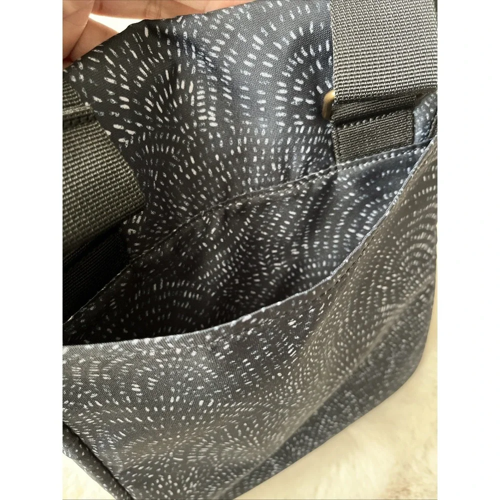 Eddie Bauer‎ Unisex Crossbody Travel Bag
